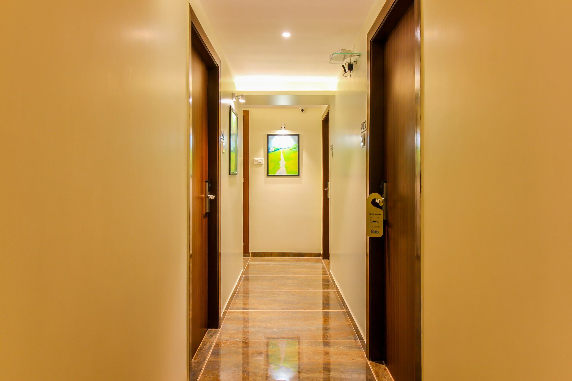 Fluorescent By Bizzgrow Hotels International Airport - Formerly Known As Byaris International ムンバイ エクステリア 写真